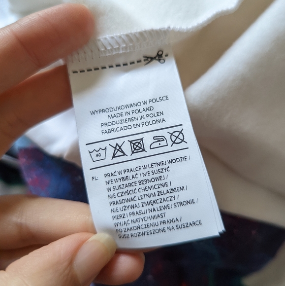 Aloha From Deer 'Just One Hit' Elon Musk White Crew Neck Sweatshirt Size XL - Picture 7 of 9